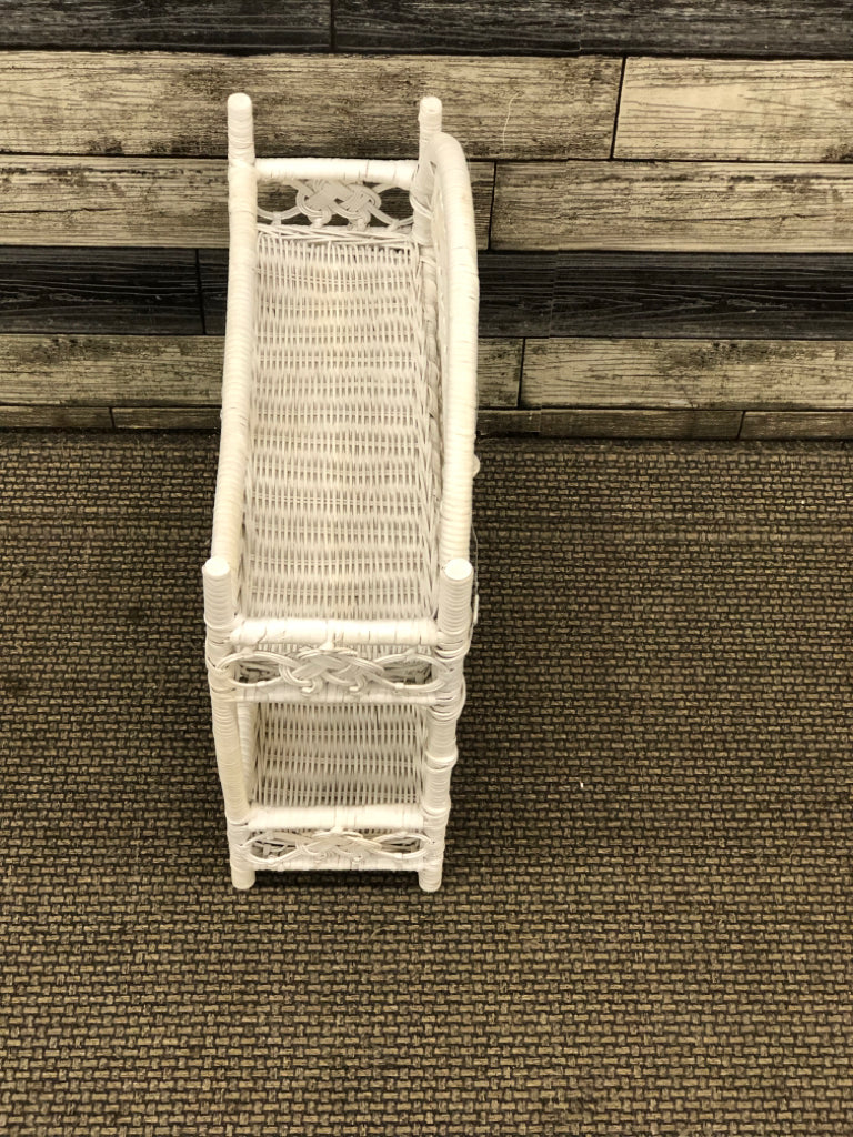WHITE WICKER 2 SHELF BATHROOM SHELF ORGANIZER.