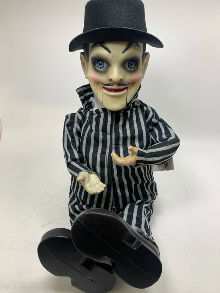 ANIMATED HAUNTED MAN W/ STRIPPED SUIT.