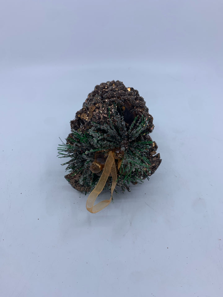 JUMBO PINECONE ORNAMENT.