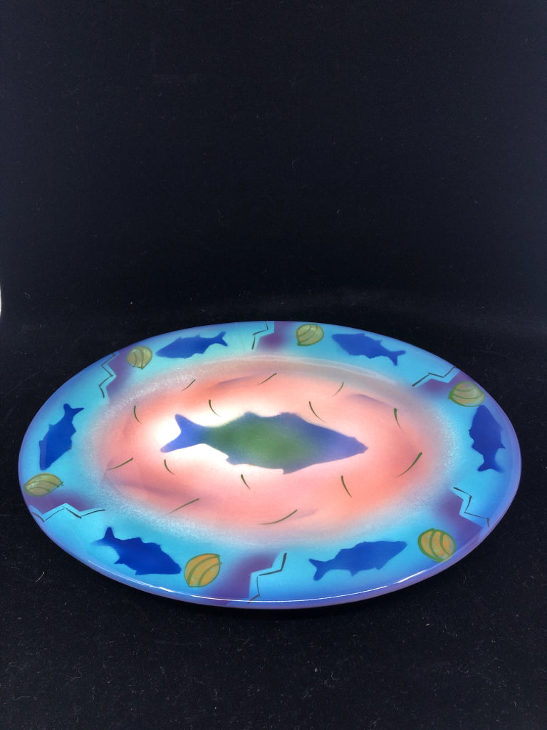CERAMIC FISH PLATTER BLUE/RED/GREEN OYSTER DESIGN.