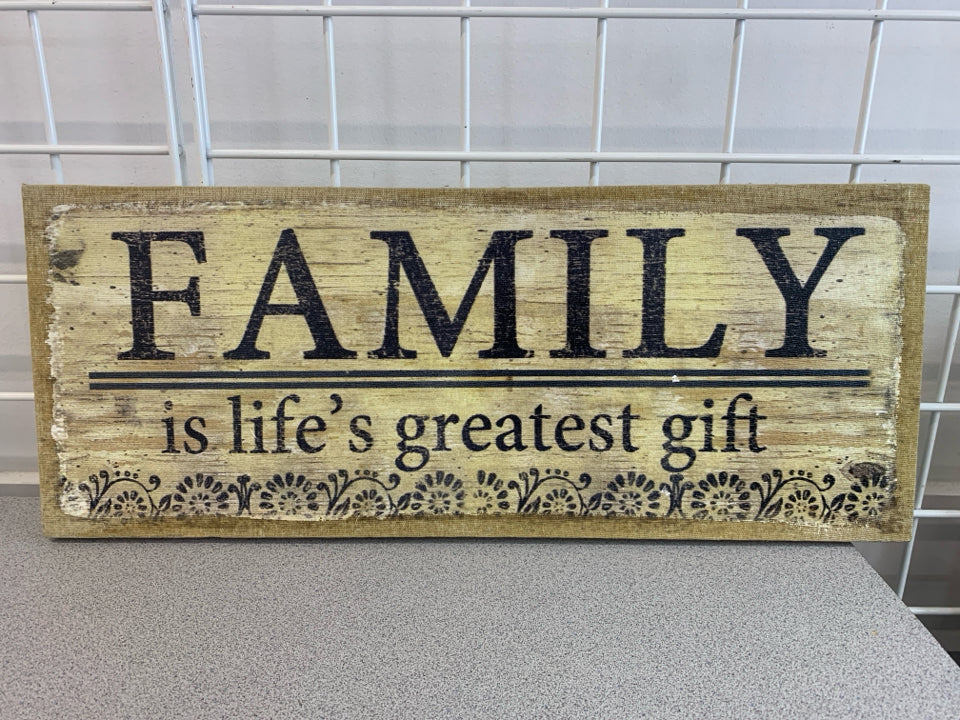 FAMILY IS LIFE'S GREATEST GIFT CANVAS.