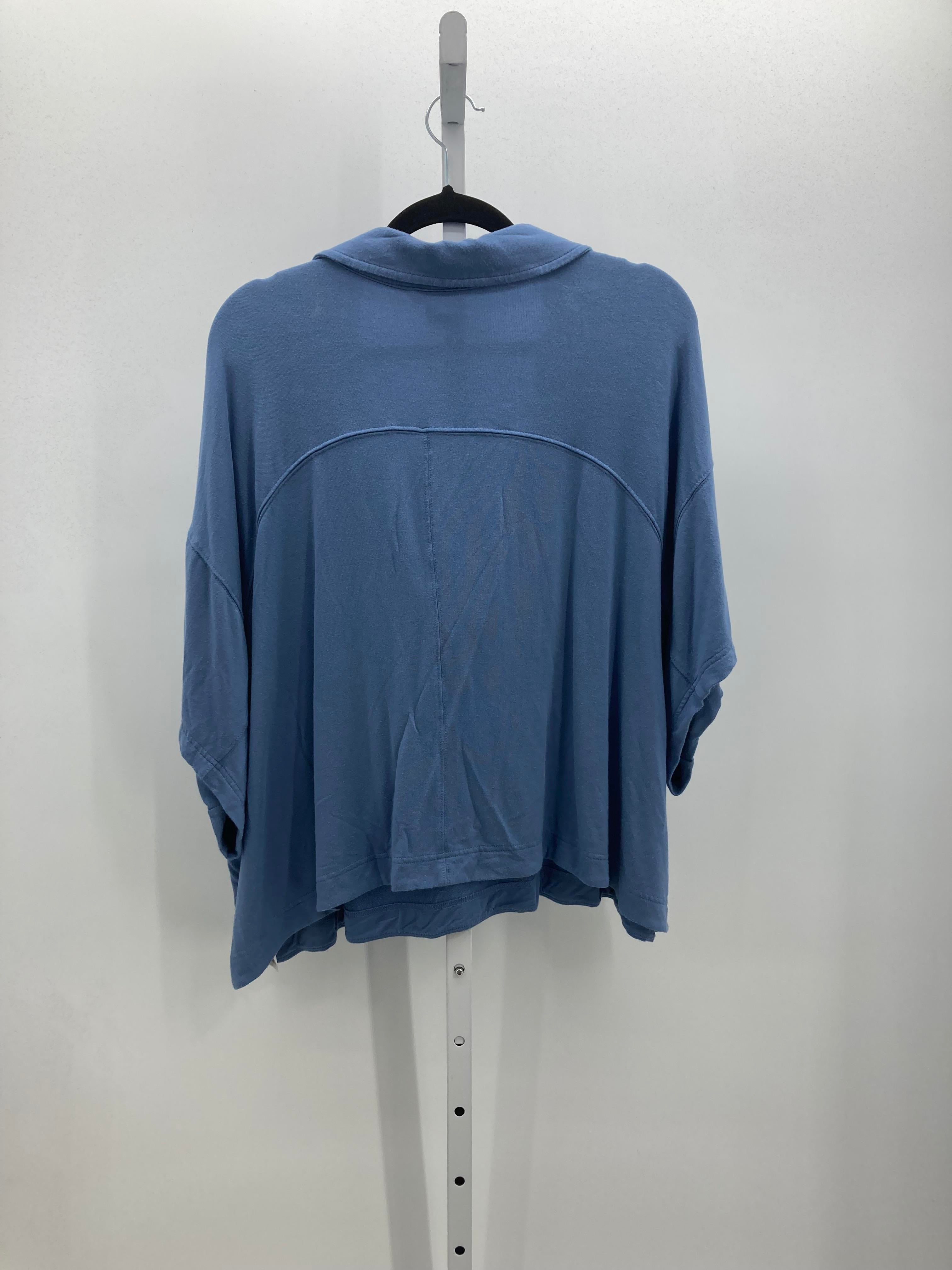 Athleta Size 1X Womens Short Sleeve Shirt