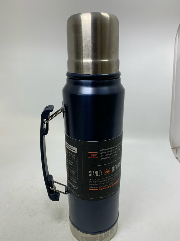 NWT HERITAGE CLASSIC BOTTLE STAINLESS W/ HANDLE.