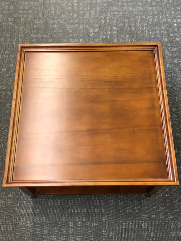 MODERN WOOD SQUARE COFFEE TABLE.