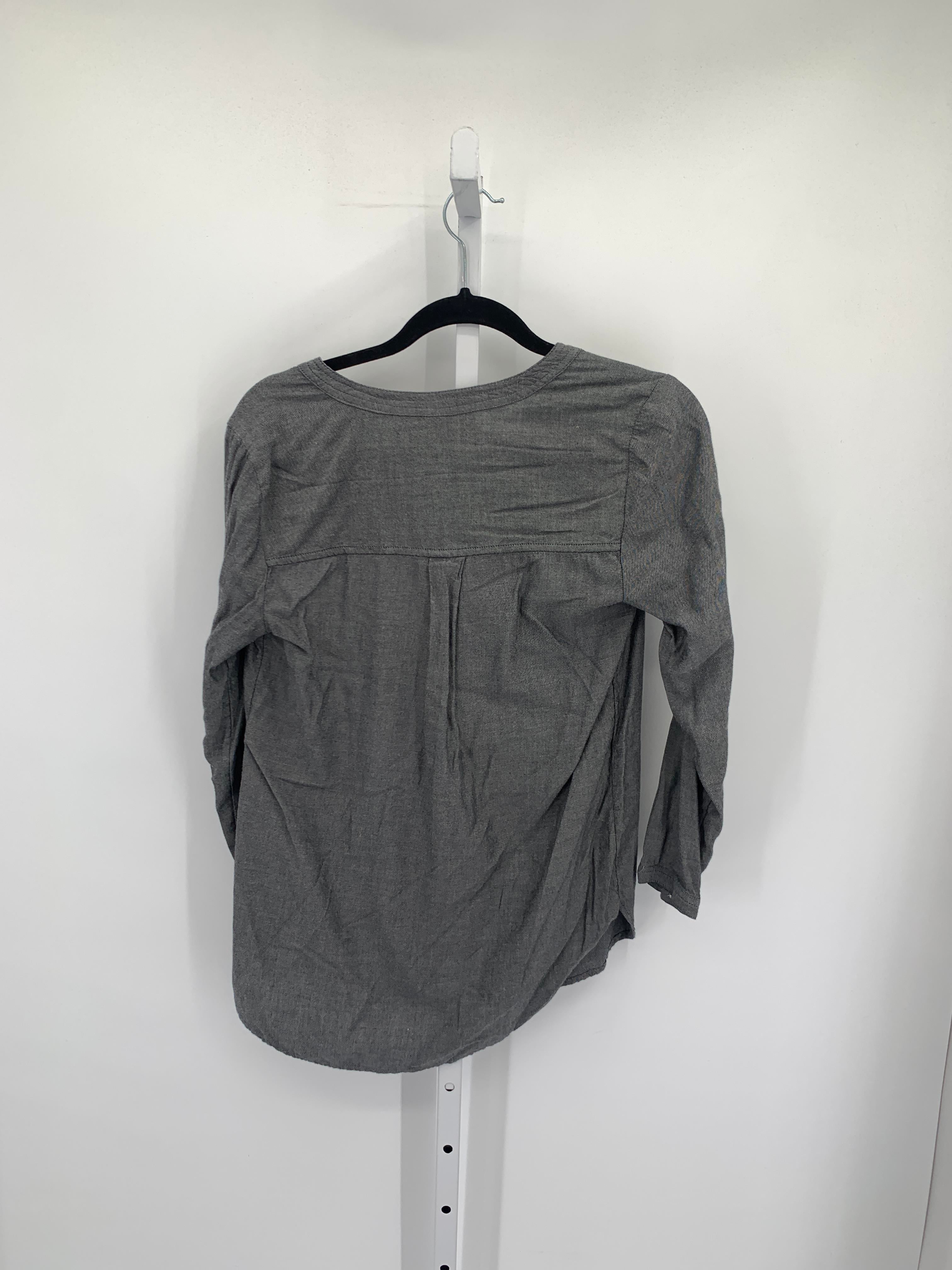 Old Navy Size X Small Misses Long Sleeve Shirt