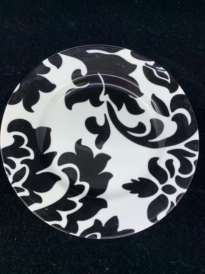 12PC WHITE/BLACK FLOWERS DINNER SVC FOR 4.