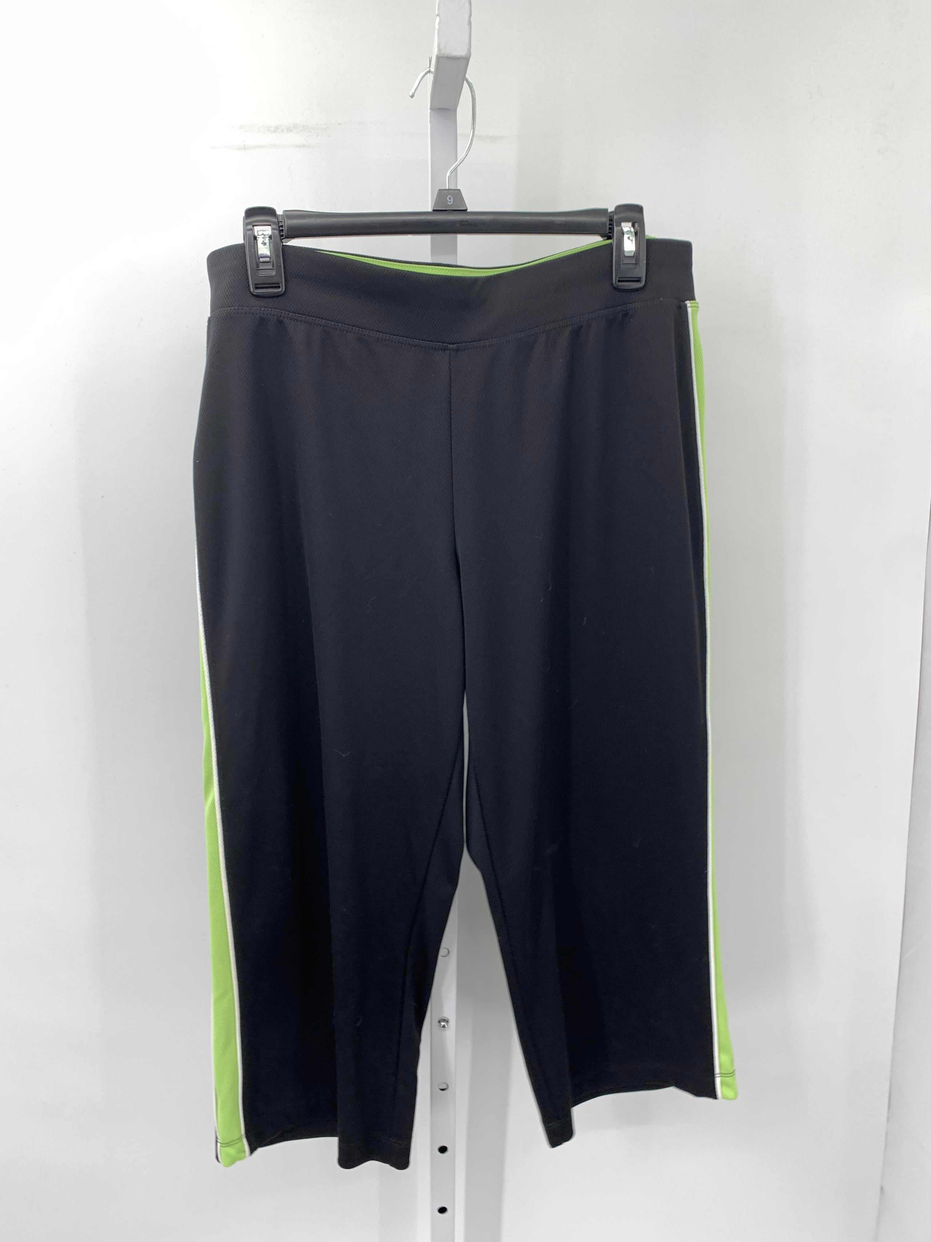 SJB Active Size Medium Misses Capri Pants