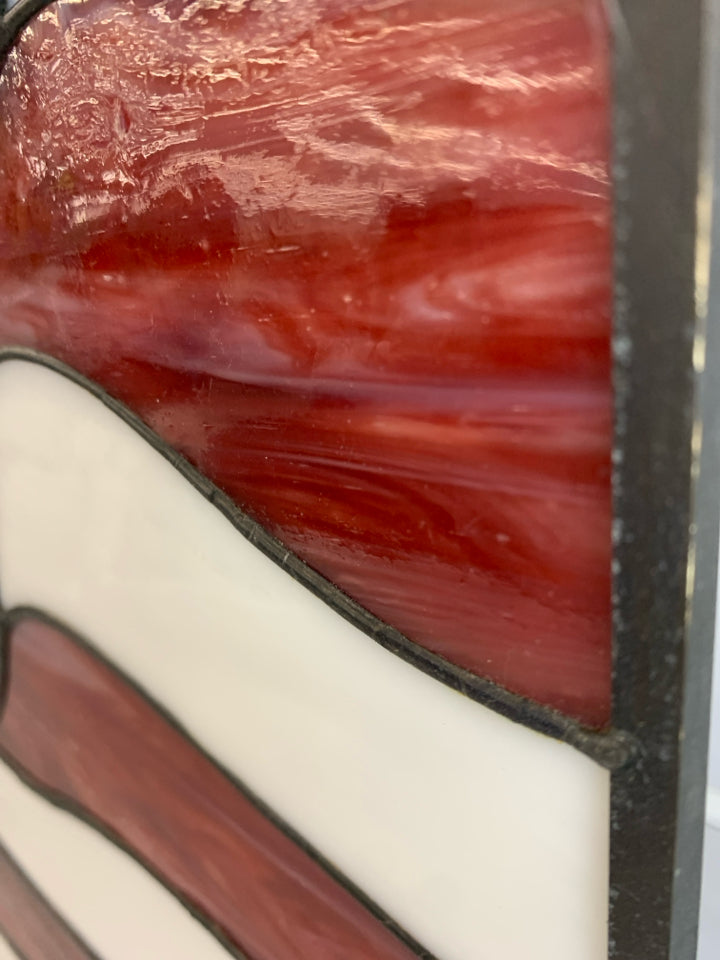 LG STAINED GLASS AMERICAN FLAG SUNCATCHER.