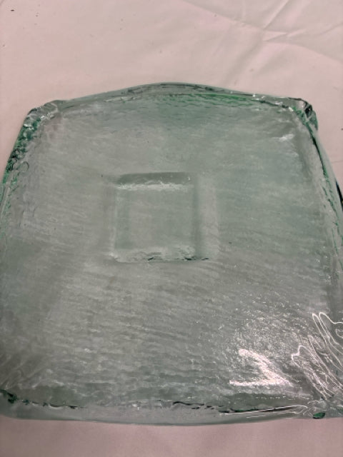 HEAVY GLASS SQUARE CENTERPIECE PLATE.