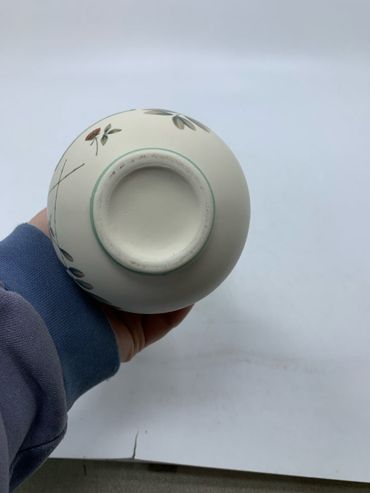 GARDEN THEMED CERAMIC VASE NATUREWOOD.