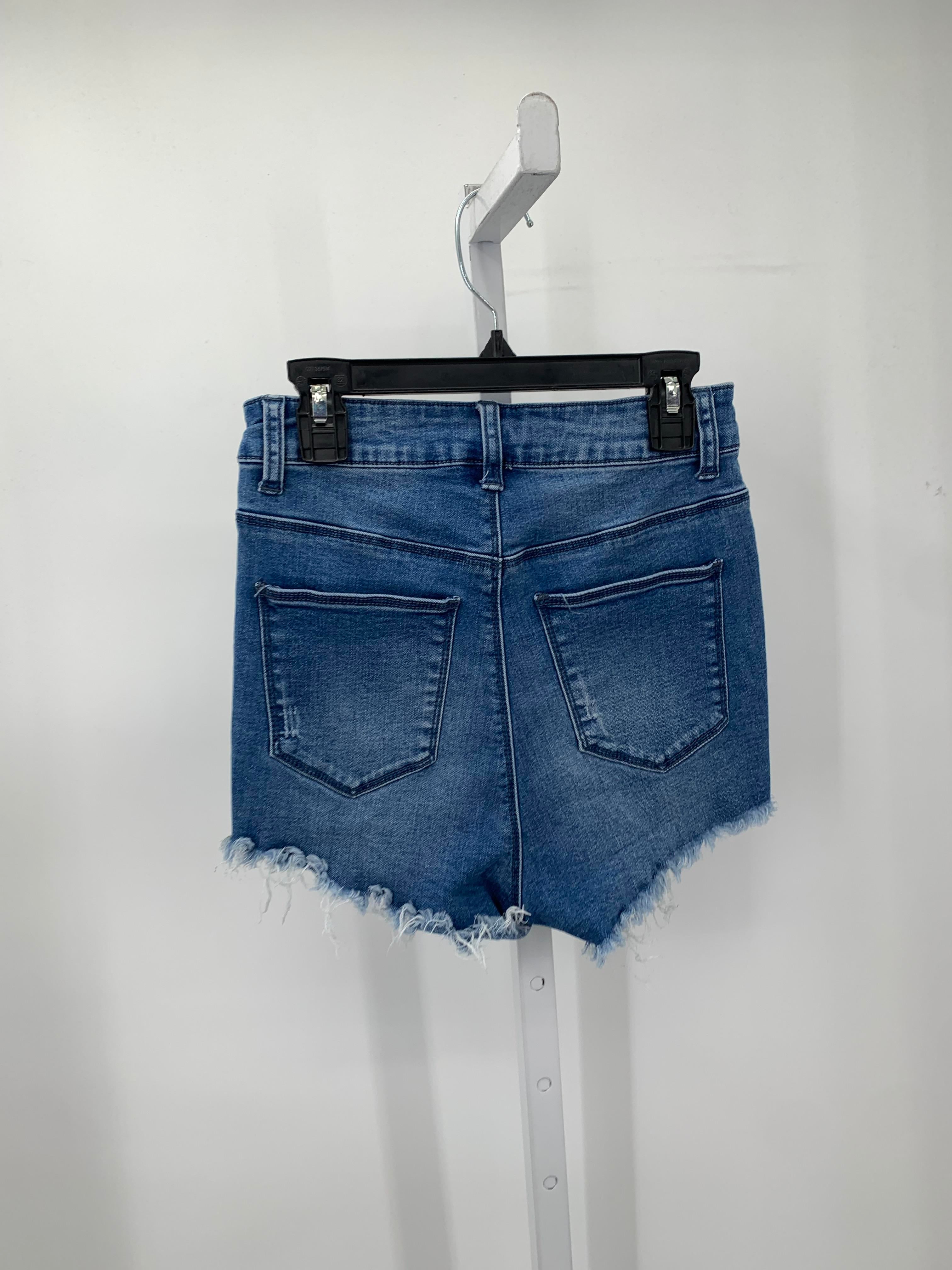Size X Small Juniors Shorts