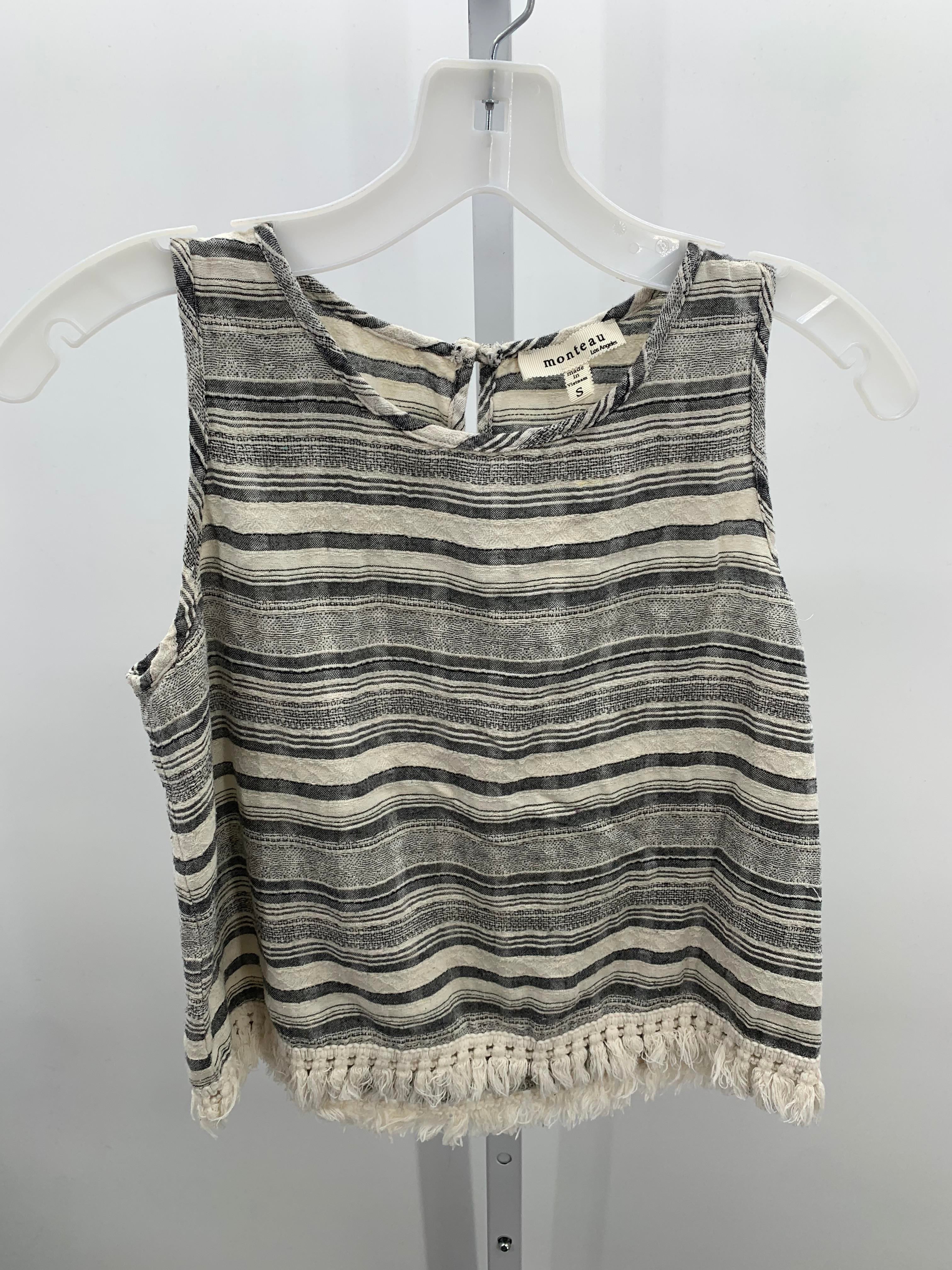 monteau Size Small Juniors Tank