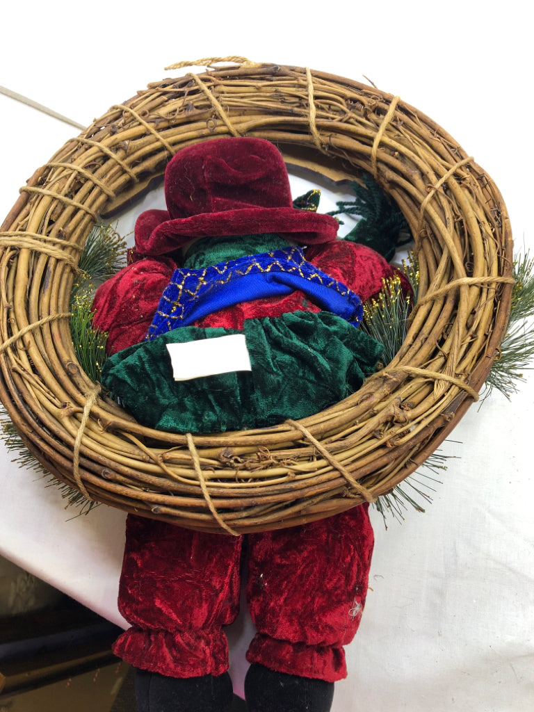 SNOWMAN "LET IT SNOW" WREATH.