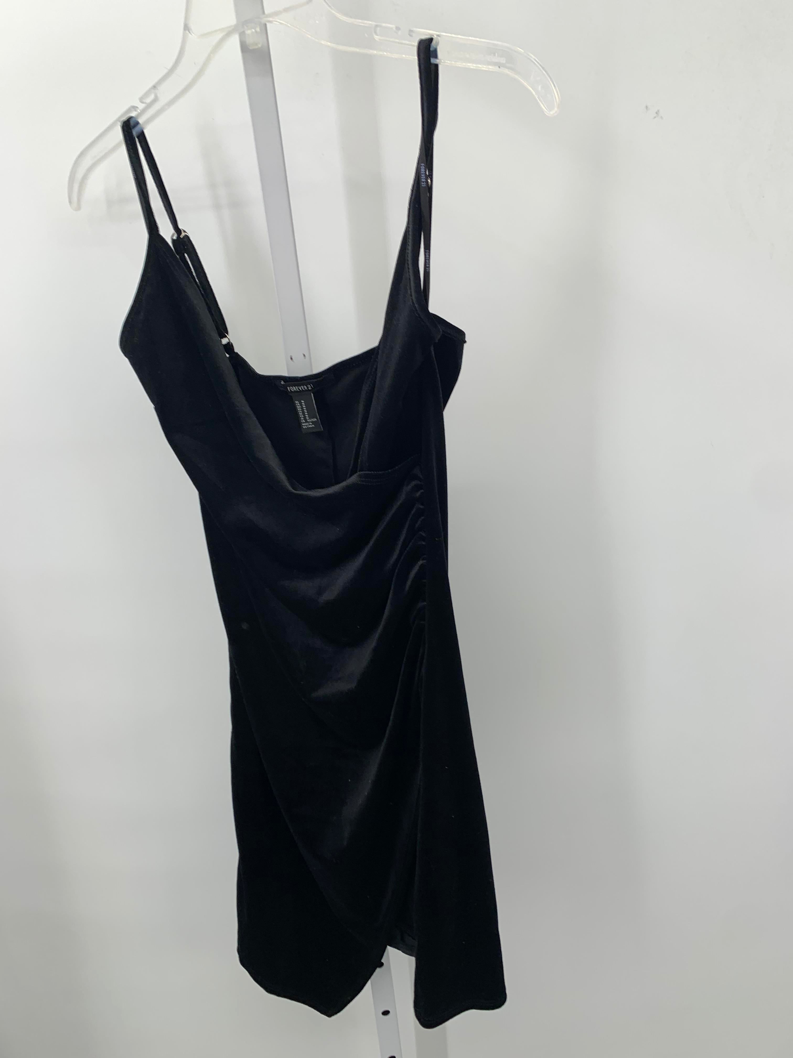 Forever 21 Size Medium Juniors Sleeveless Dress