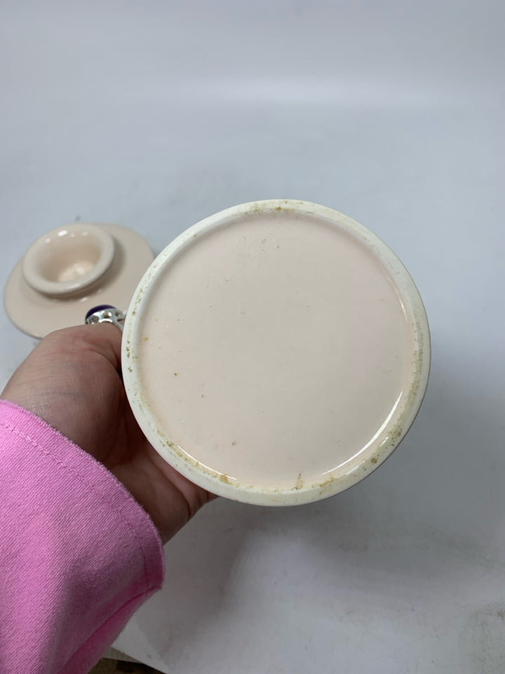 EMBOSSED SCROLL BUTTER CROCK.