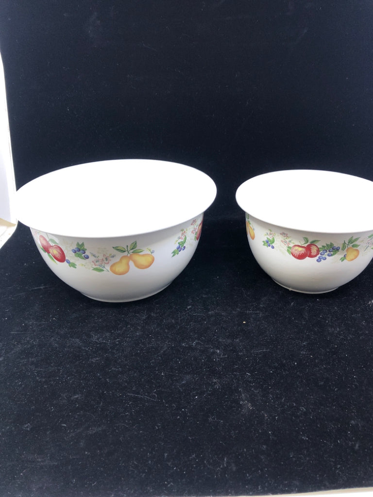 2 STONEWARE NESTING BOWLS.