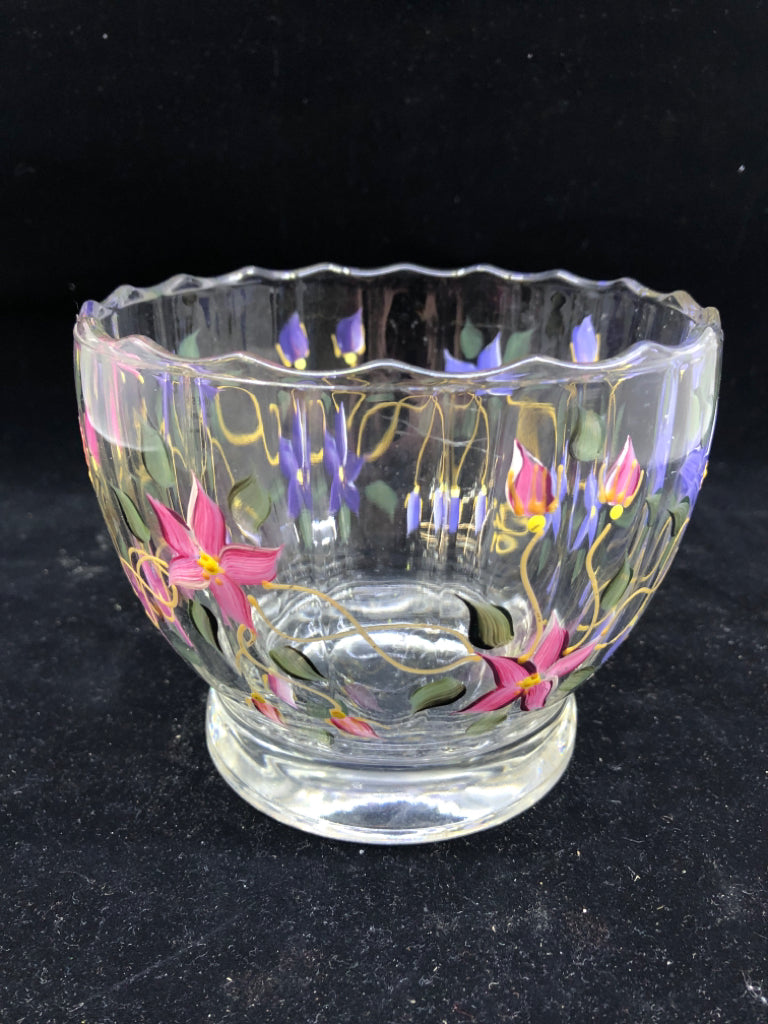 FOOTED GLASS BOWL W PINK AND PURPLE FLORAL.