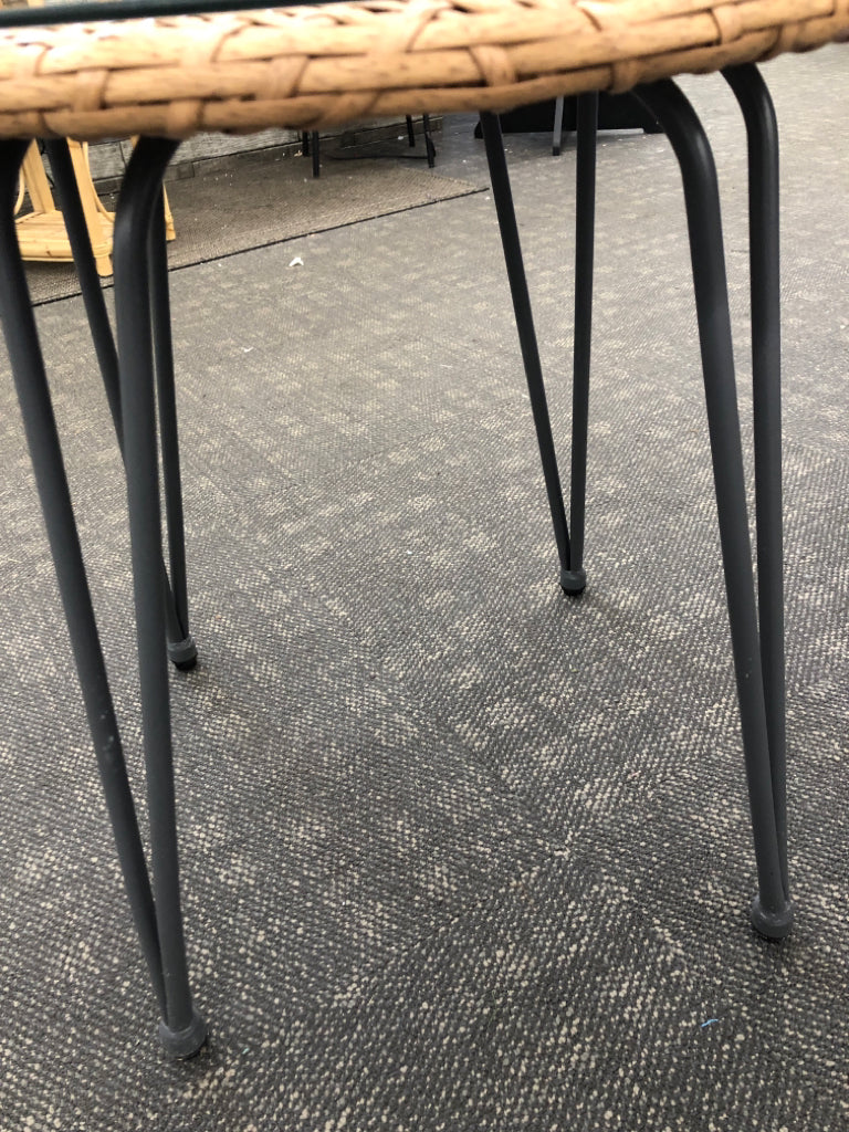 WICKER TOP GLASS END TABLE.