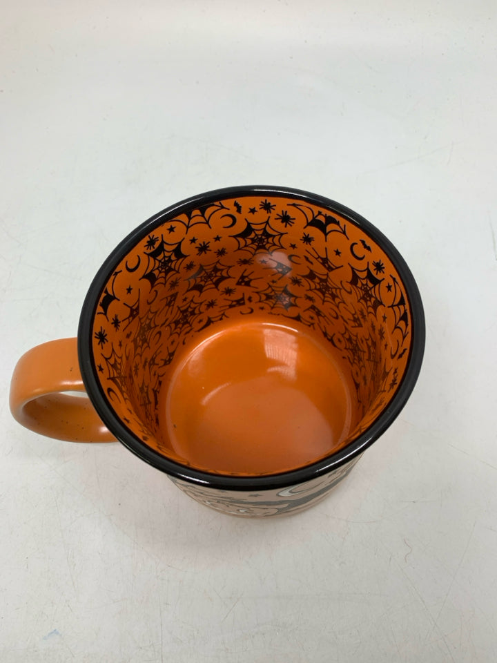ORANGE JACK O LANTERN AND BLACK CAT LARGE MUG.
