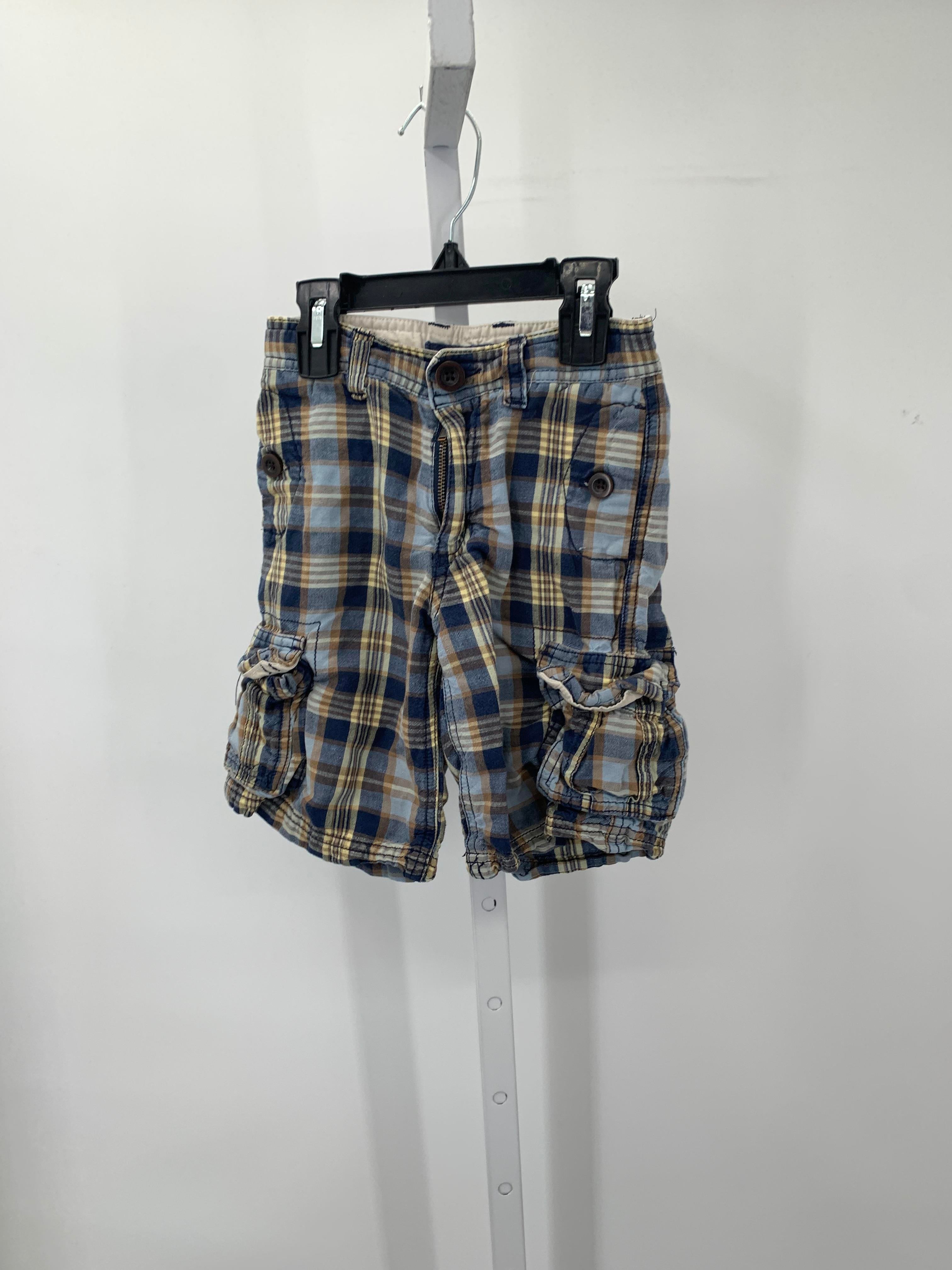 PLAID CARGO SHORTS