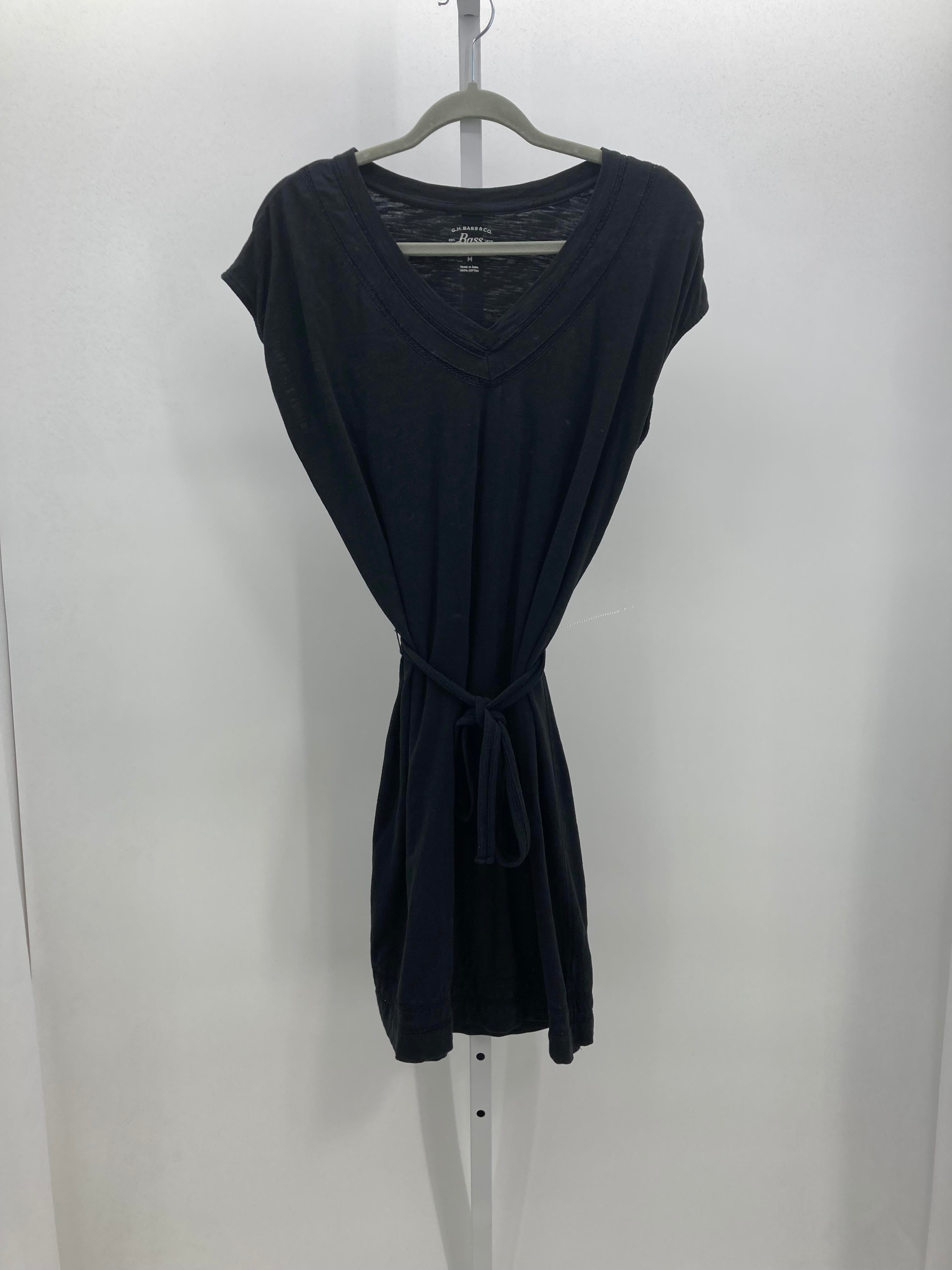 G.H. Bass & Co. Size Medium Misses Short Sleeve Dress