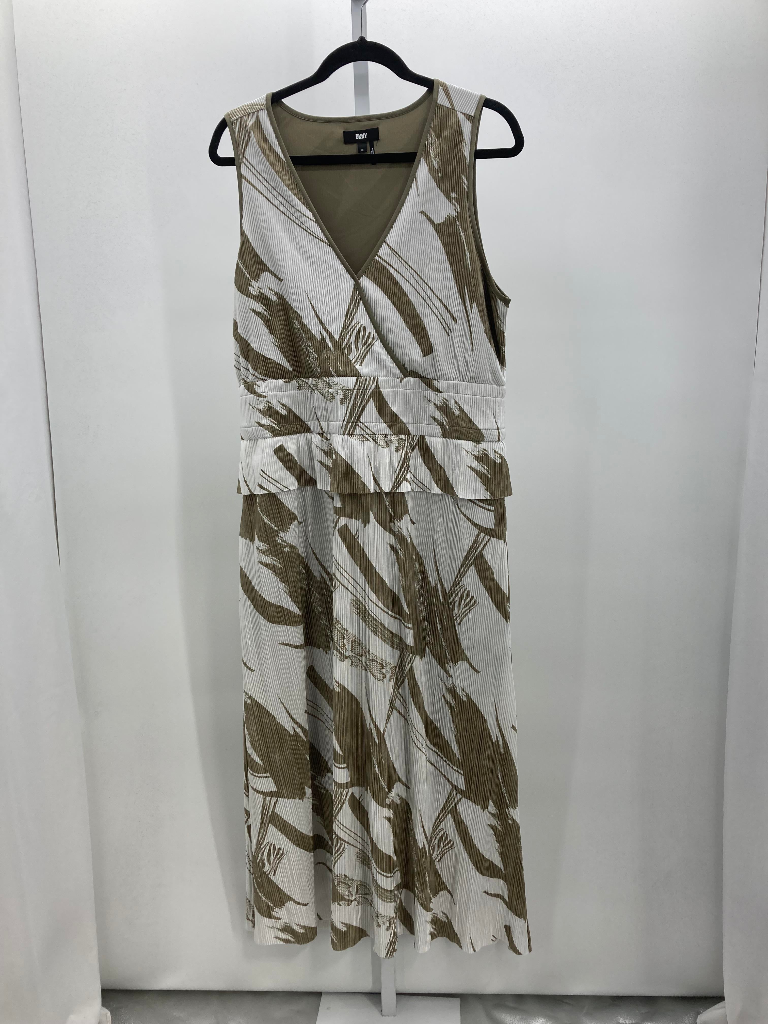 DKNY Size Extra Large Misses Sleeveless Dress