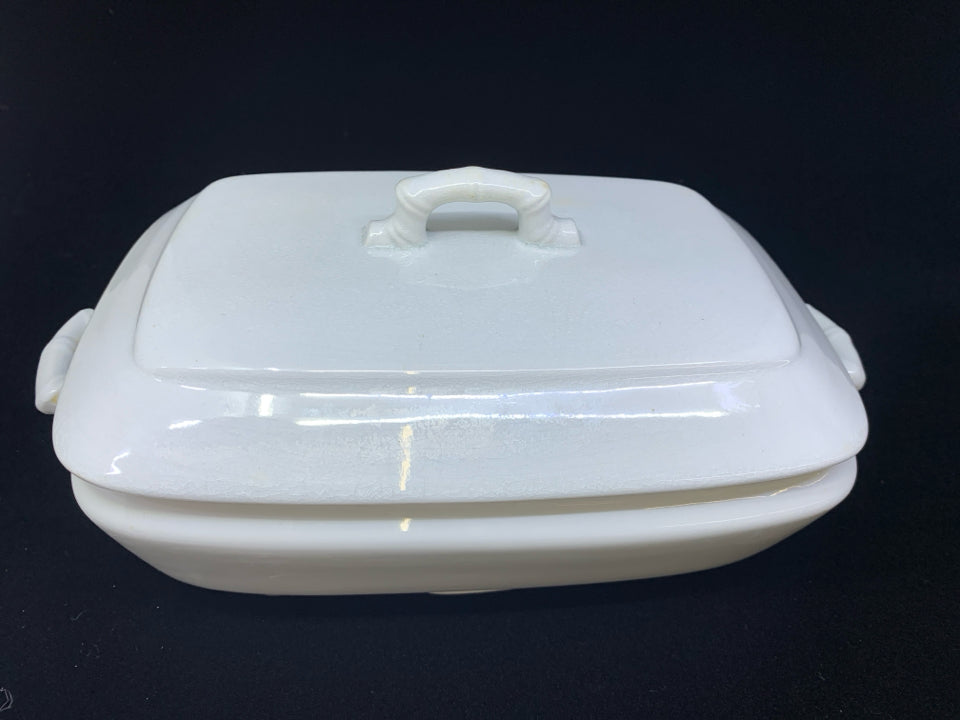 SMALL WHITE CASSEROLE DISH W HANDLES AND LID- ROYAL IRONSTONE CHINA.