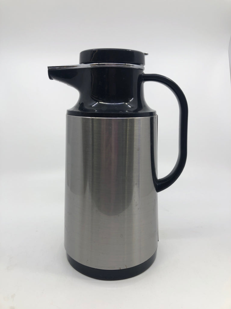 STAINLESS STEEL THERMAL CARAFE.