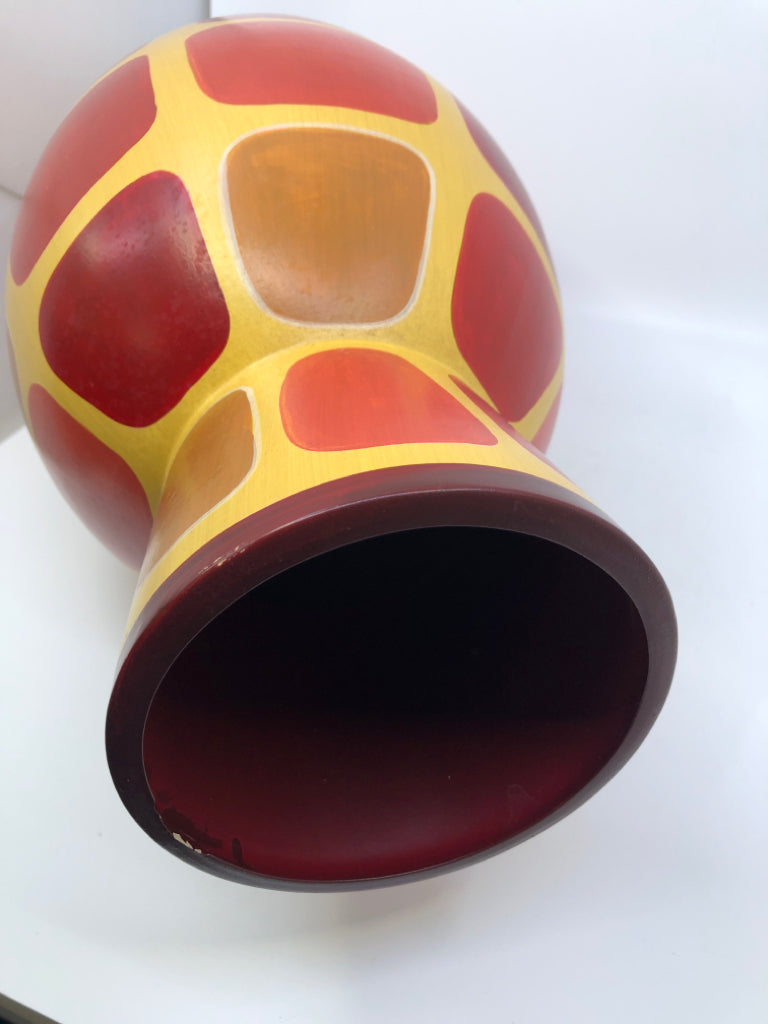 TALL ORANGE SQUARES FLOOR VASE.