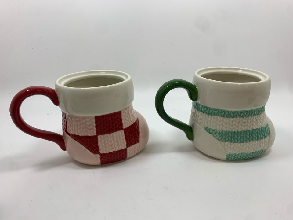 2 NICE/NAUGHTY MUGS W/LIDS.