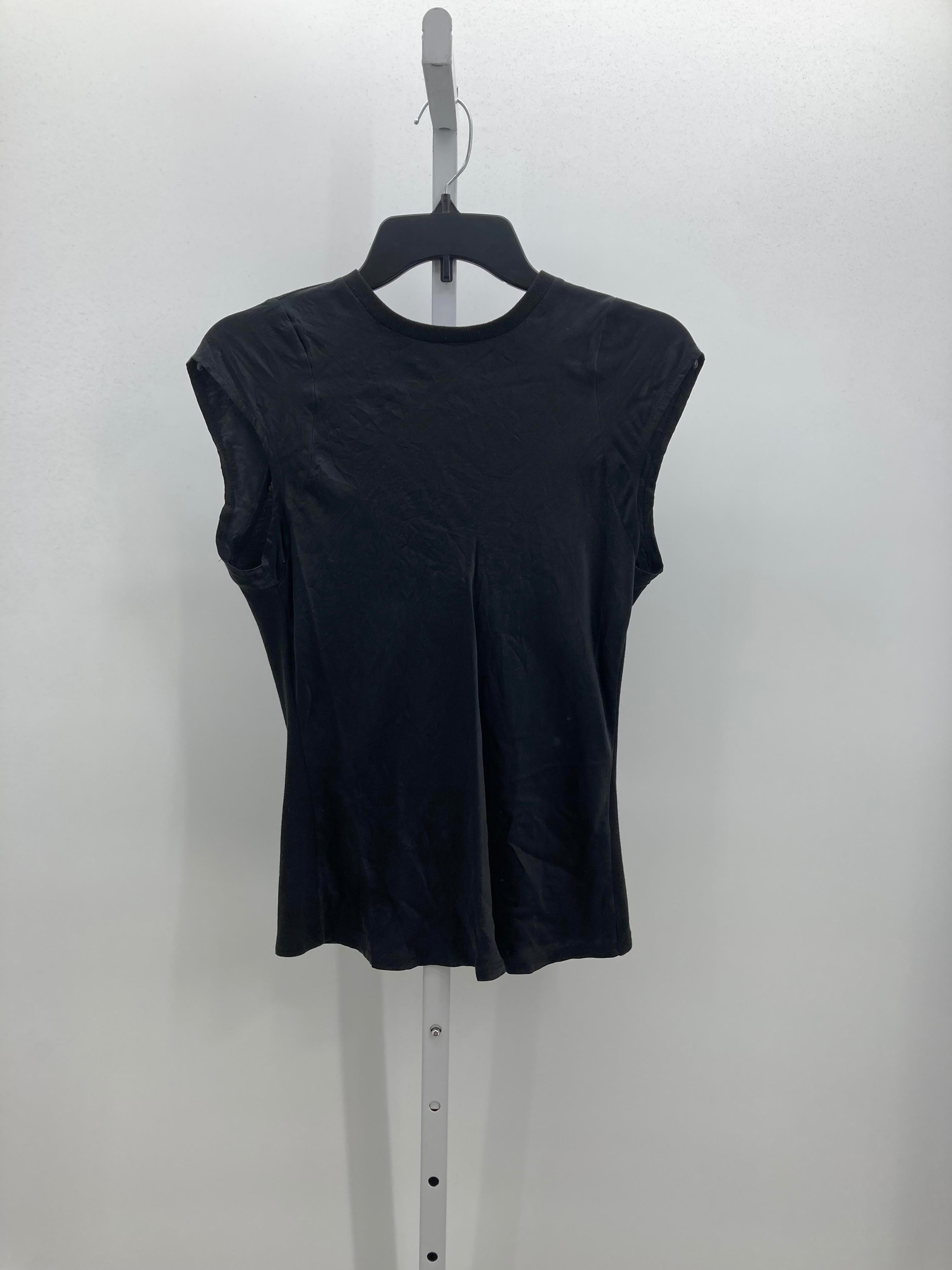 Size Small Misses Short Sleeve Shirt