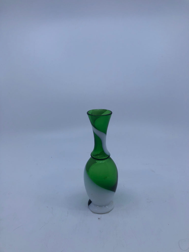 GREEN AND WHITE BUD VASE.