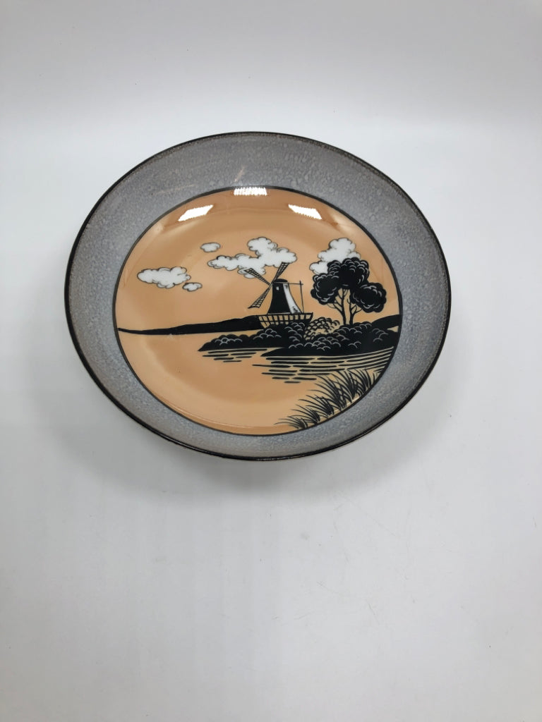VTG CATCH-ALL DISH STAND W/WINDMILL DESIGN.