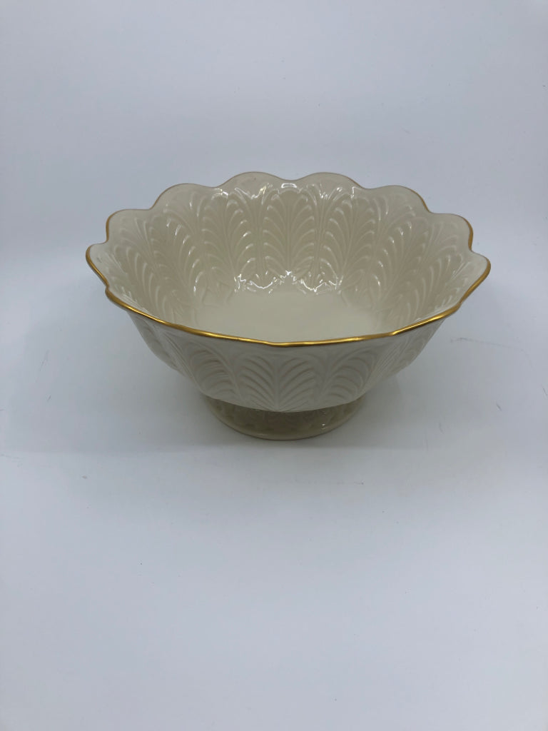 LARGE FEATHER PATTERN FOOTED LENOX BOWL.