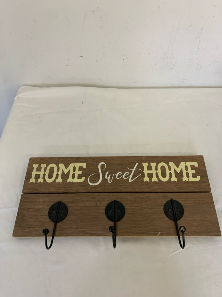 HOME SWEET HOME 3 HOOK WALL HANGING.