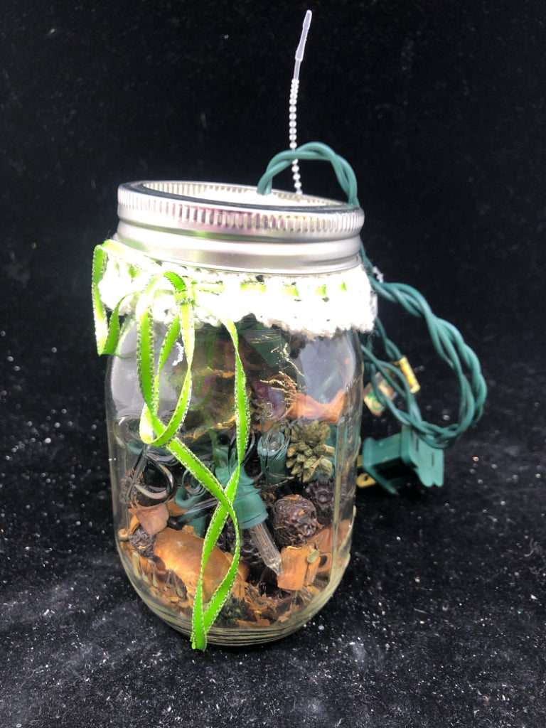 LIGHT UP MASON JAR OF FILLER.