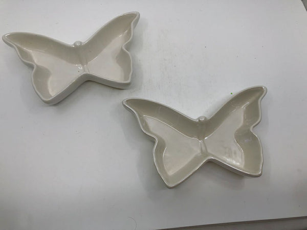 2 WHITE BUTTERFLY DISHES.