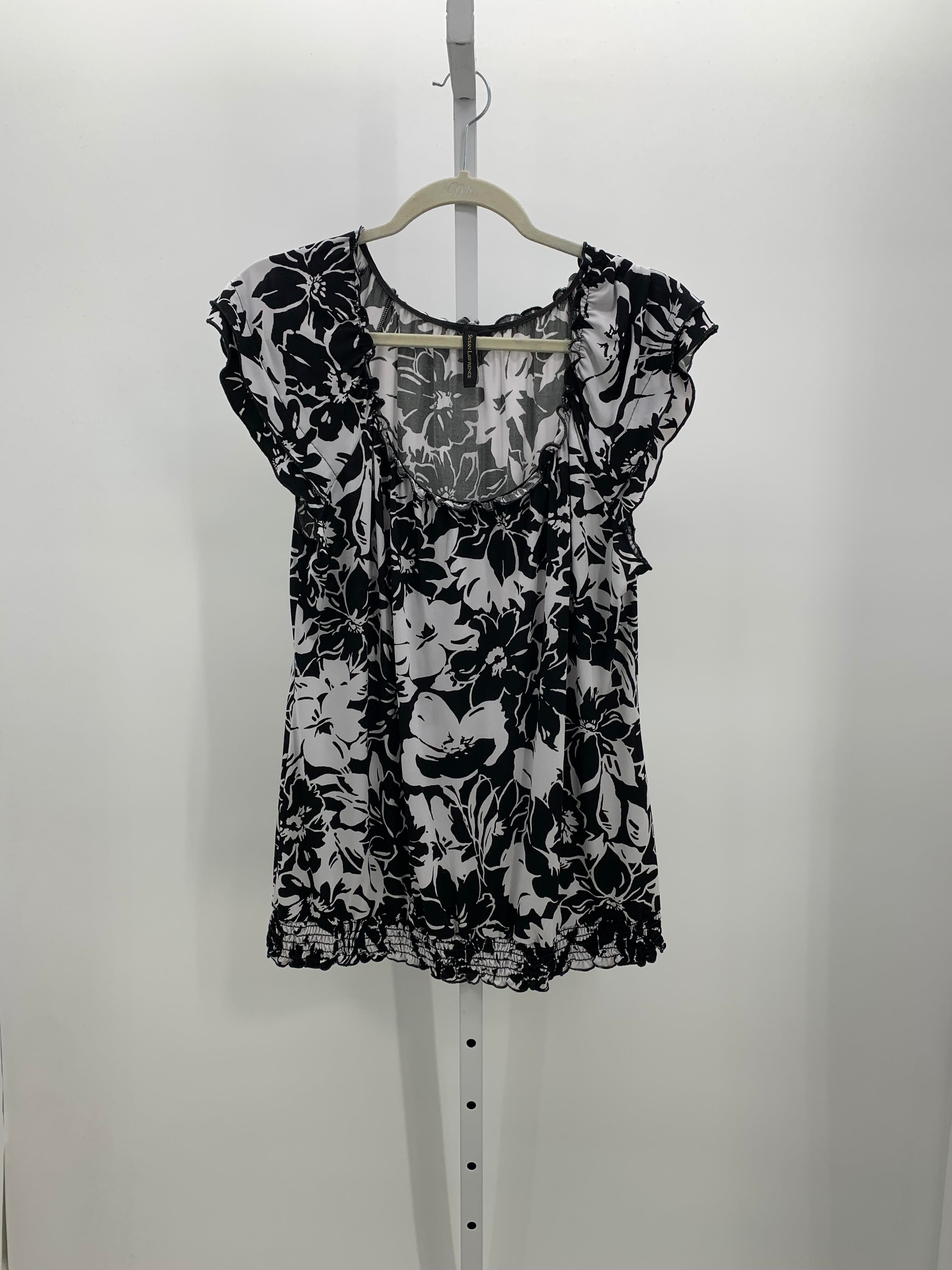 Susan Lawrence Size Extra Large Misses Short Sleeve Shirt