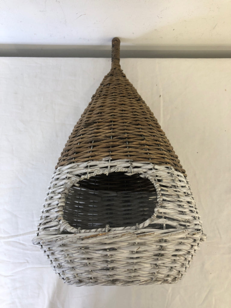 2 TONED WICKER BIRD HOUSE.