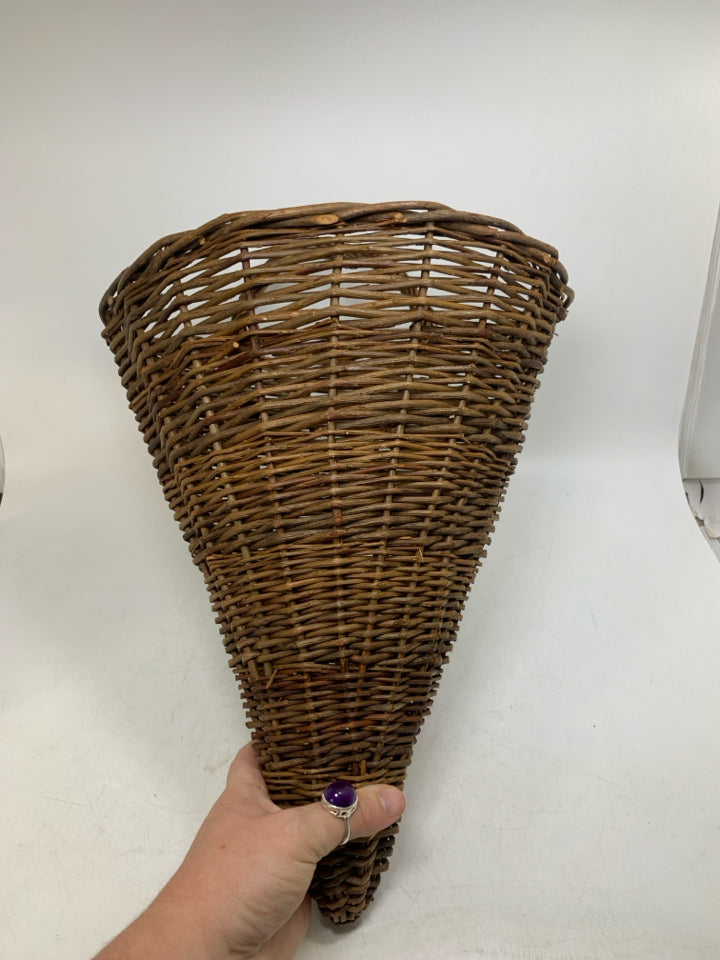 STICK FLOWER POCKET.