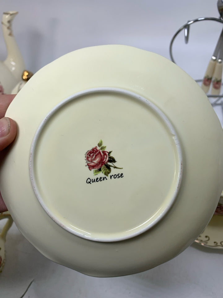 QUEEN ROSE SVC 2 10 PCS TEAPOT SUGAR CREAMER TEAPOT CUP/SAUCERS SPOONS AND STAND