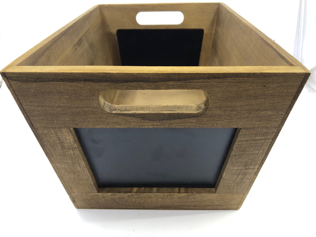 WOOD BASKET W CHALK BOARD LABEL AND HANDLES.