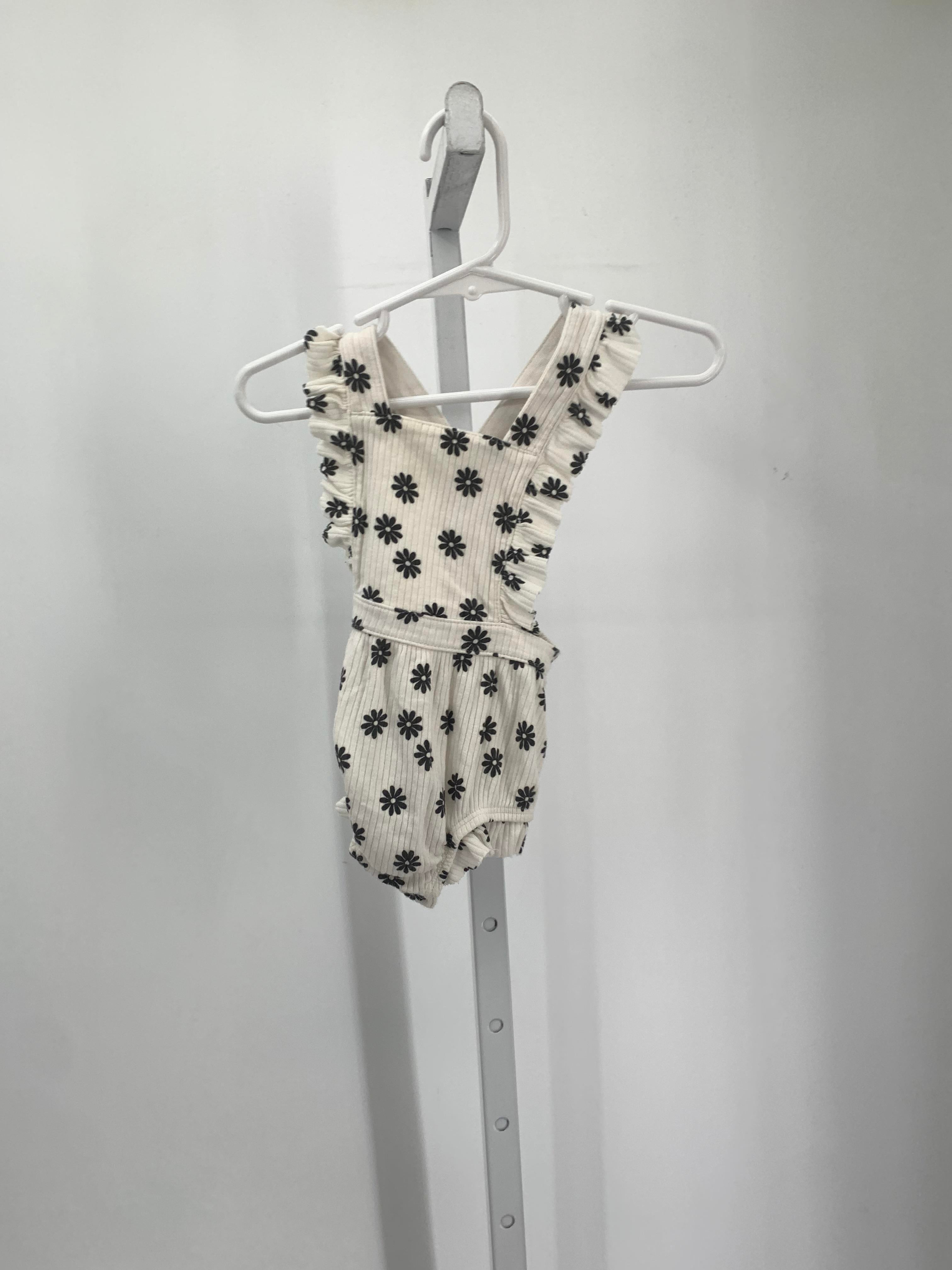 Cat & Jack Size 0-3 months Girls Shortalls
