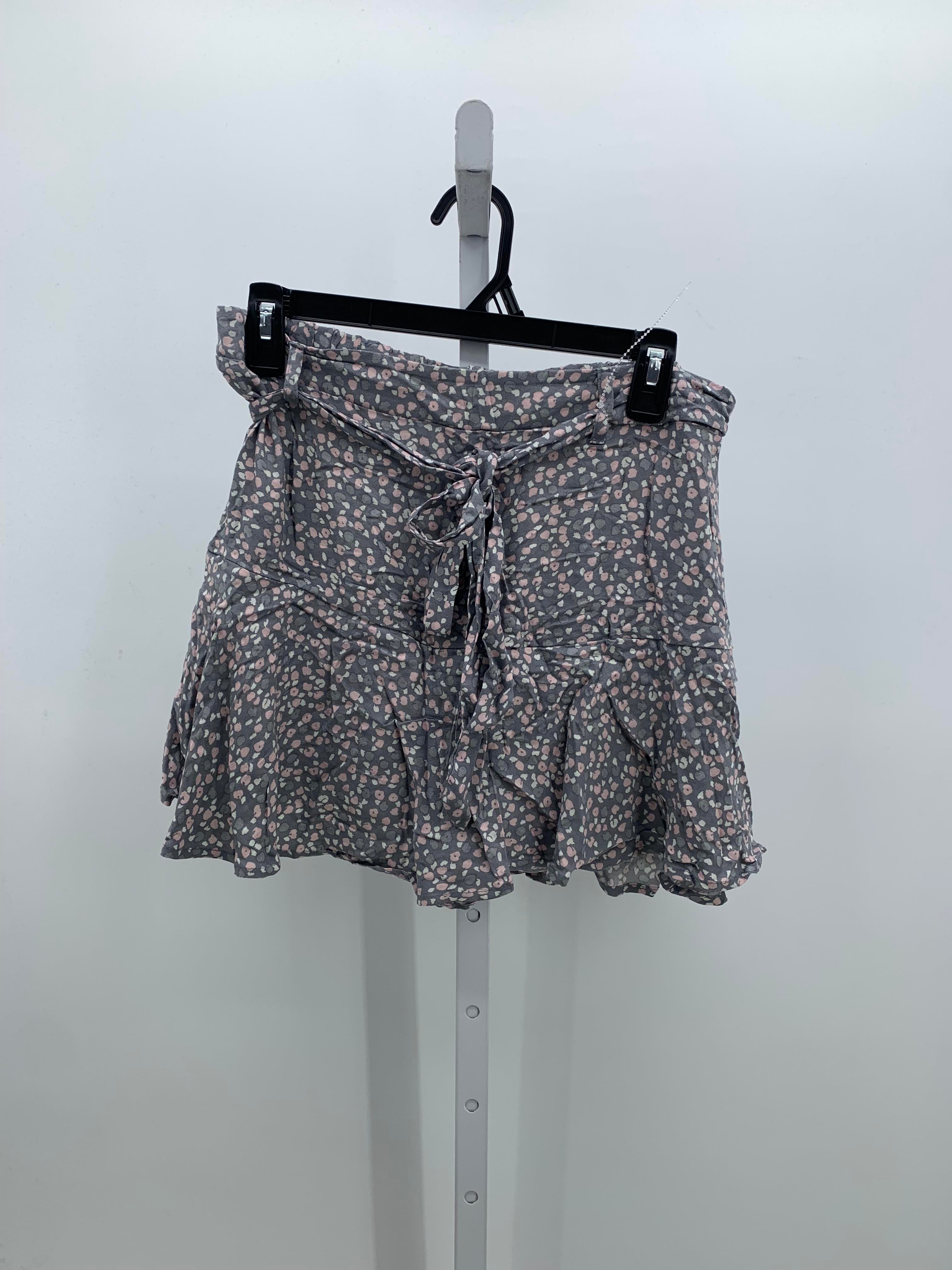 Size Medium Juniors Skirt