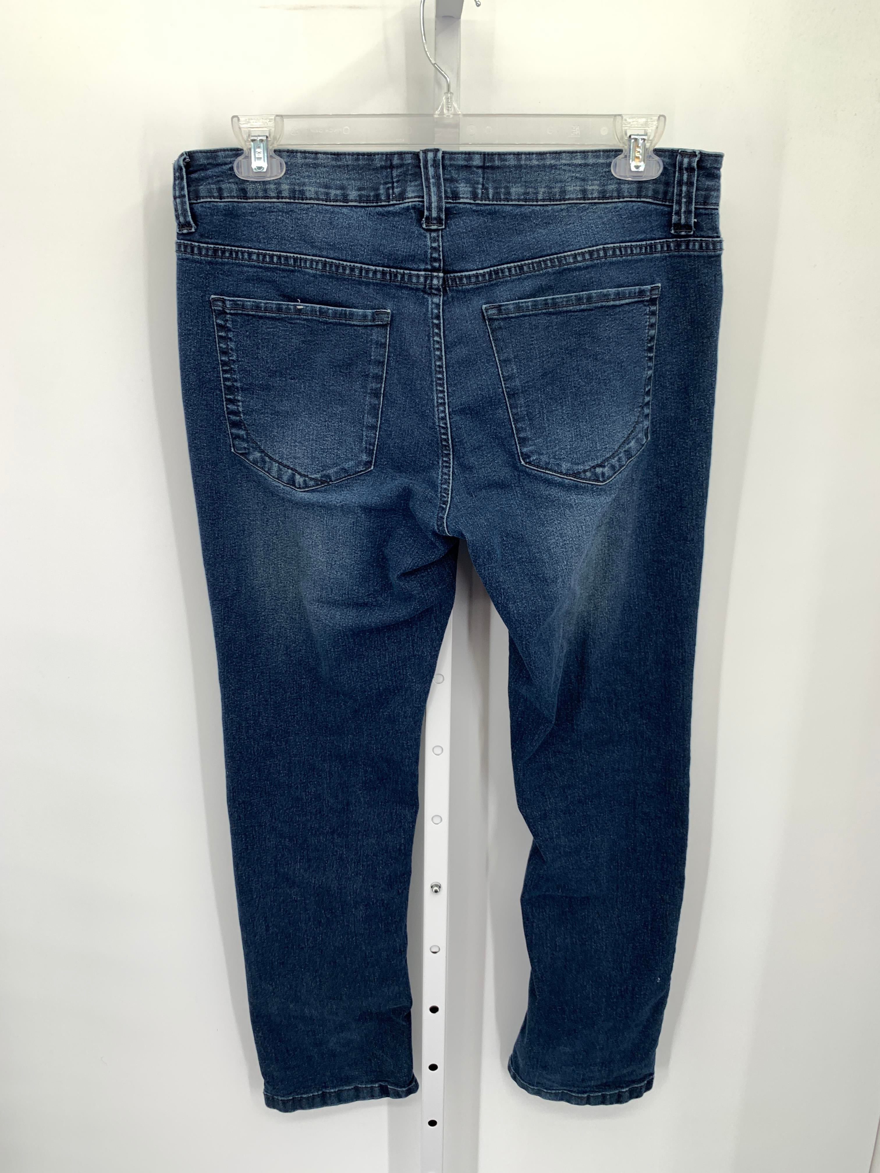 REGULAR FIT JEANS