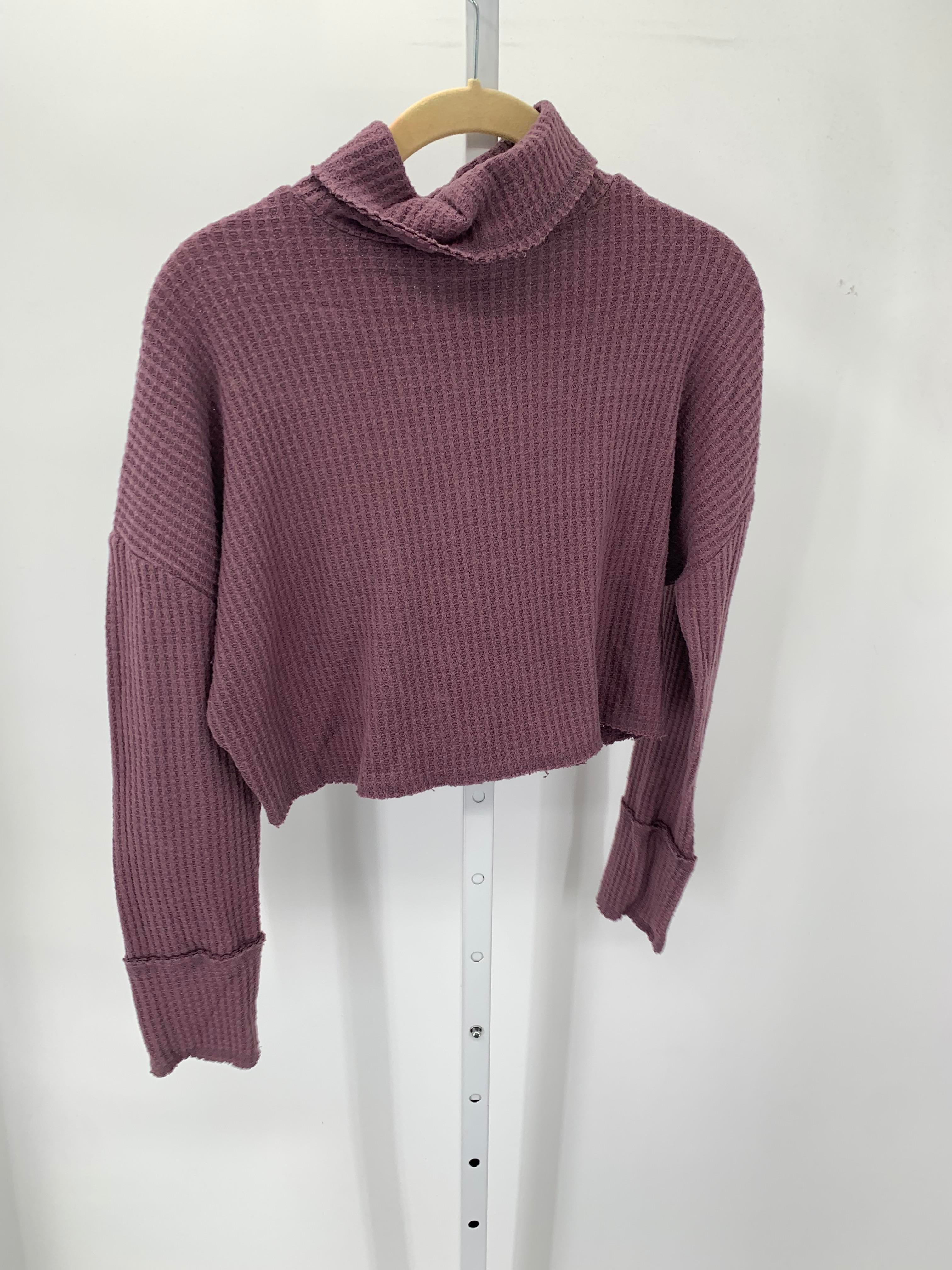 Wild Fable Size Small Juniors Long Sleeve Shirt
