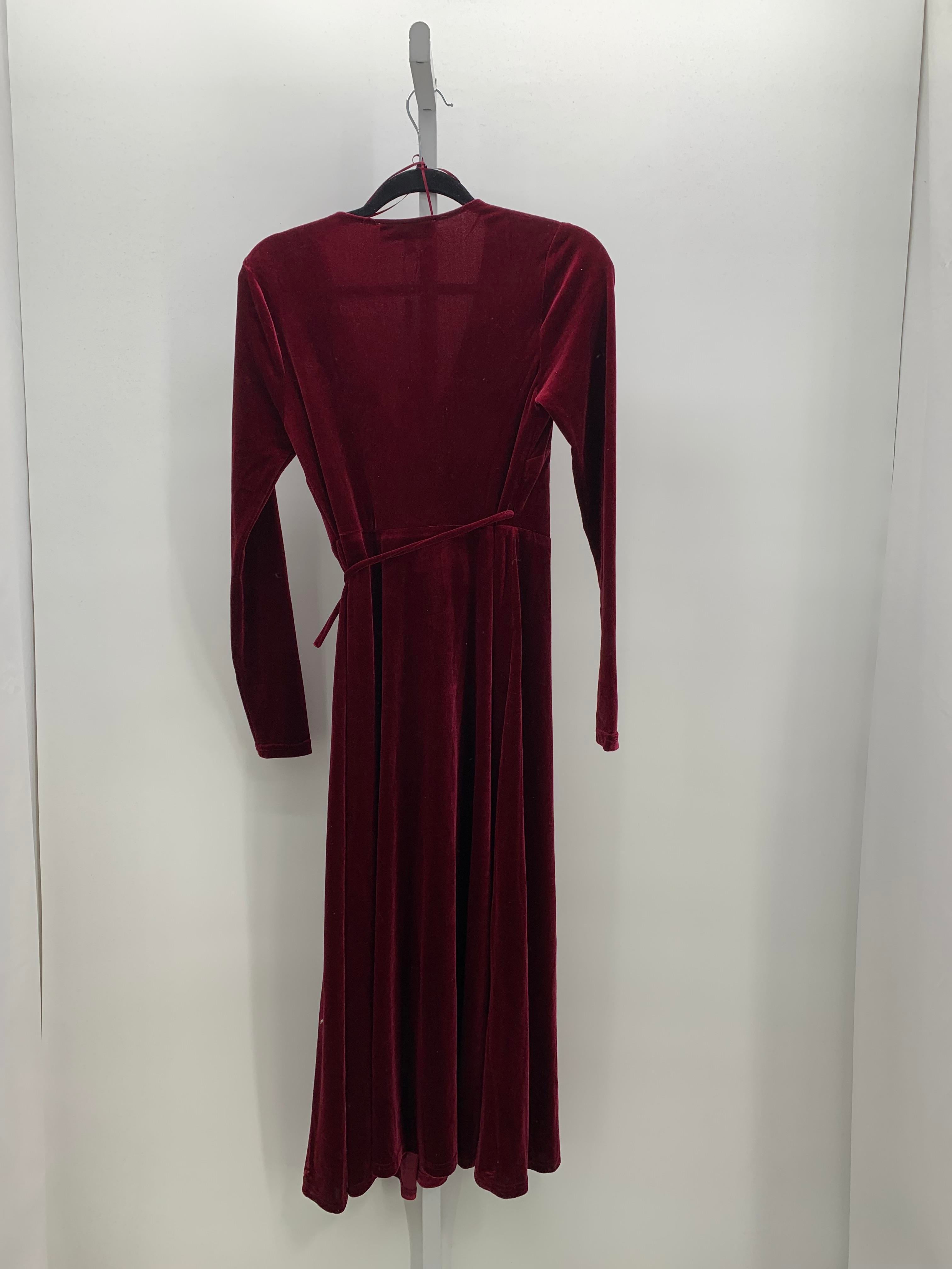 Size Medium Juniors Long Sleeve Dress