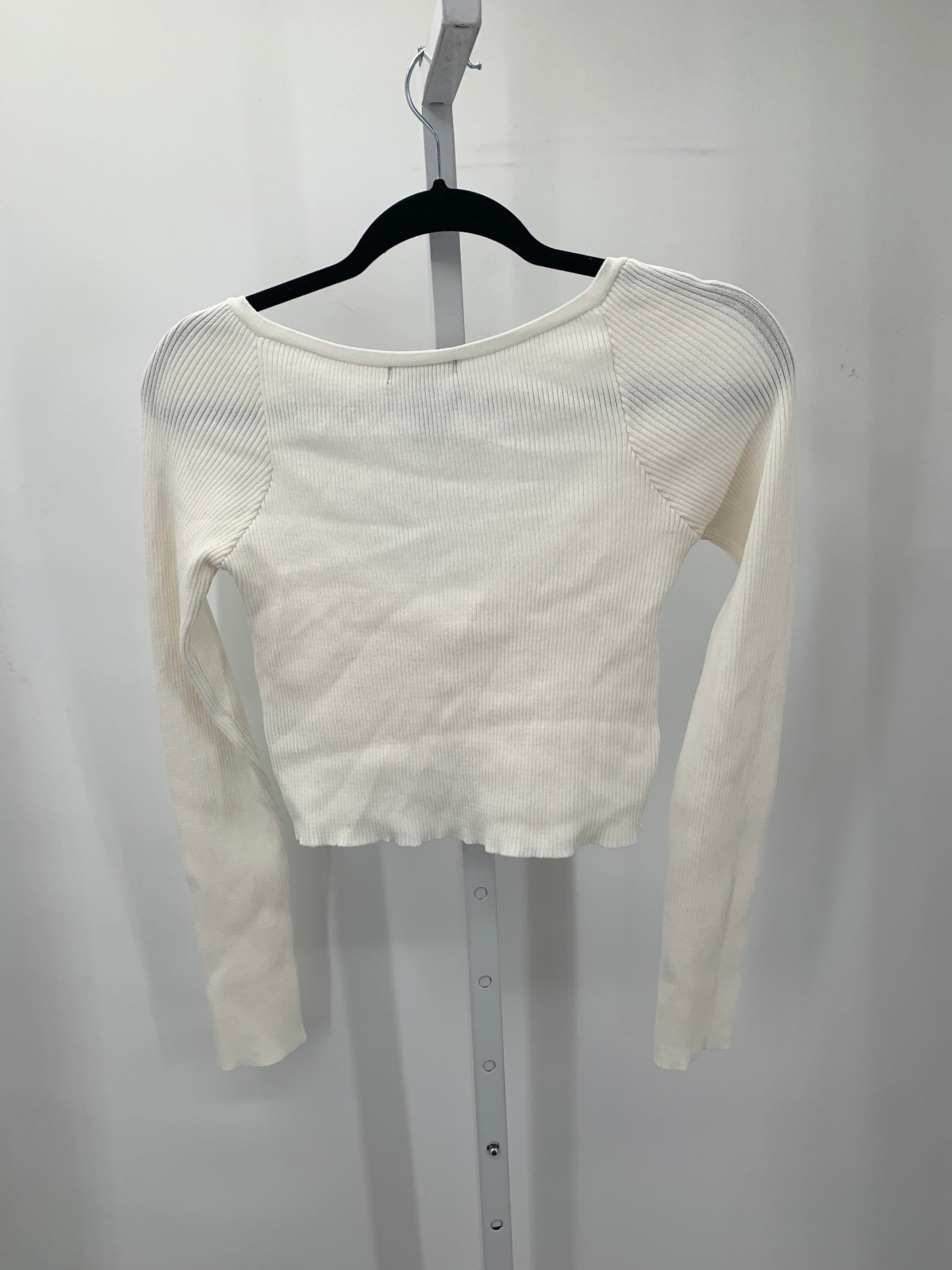 Forever 21 Size Medium Juniors Long Sleeve Shirt