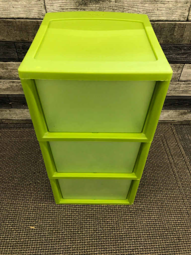 GREEN STERILITE PLASTIC 3 DRAWER STORAGE.