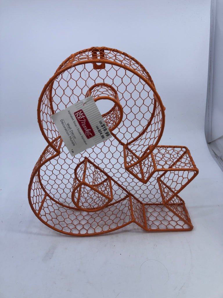 "&" ORANGE WIRE WALL ART.